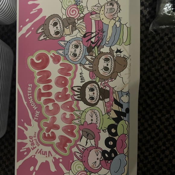 POPMART Exciting Macaron Labubu SEALED - GREEN GRAPE - Picture 6 of 6